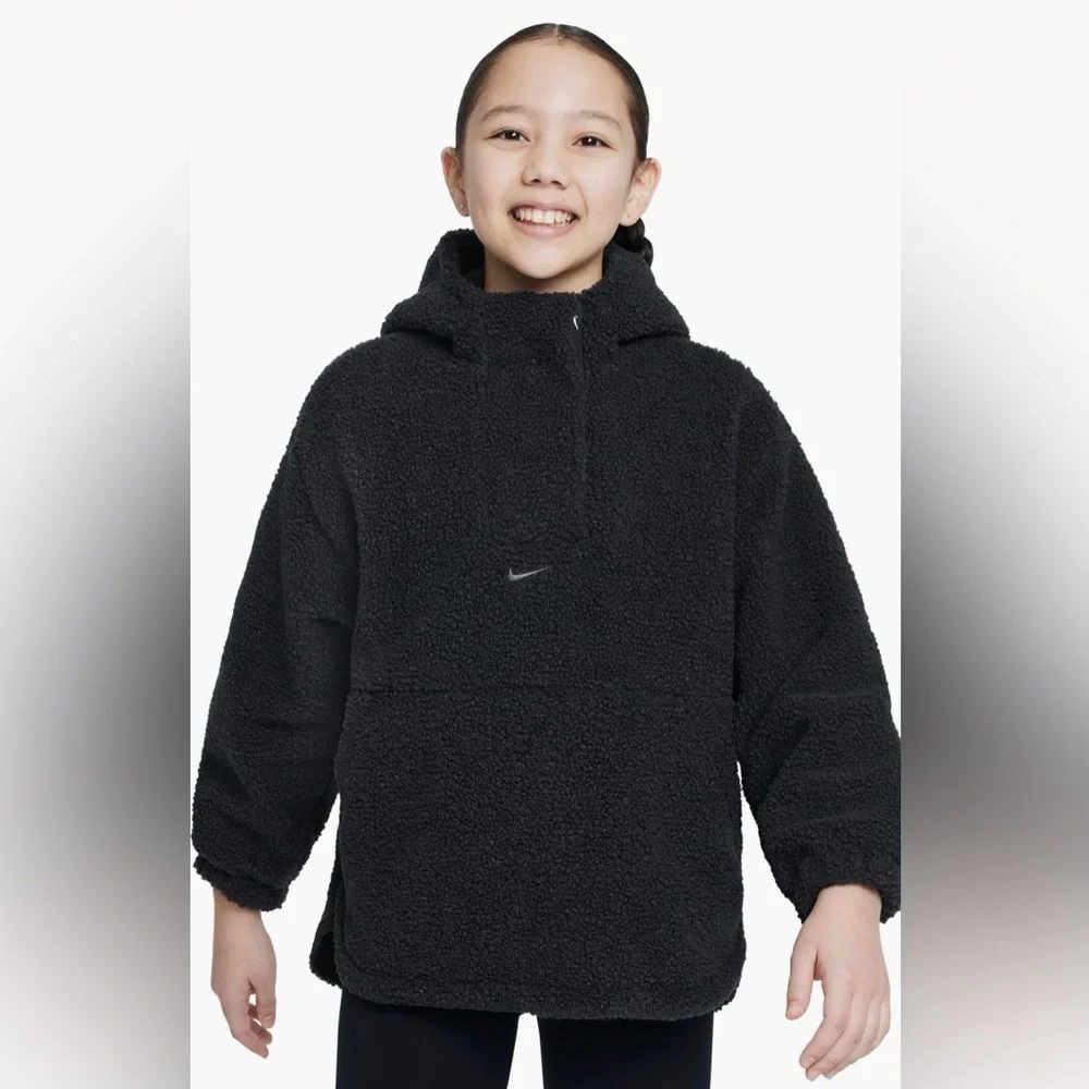 Nike Therma-FIT Faux Shearling Jacket Kids Size Small Black Sherpa Hooded NWT